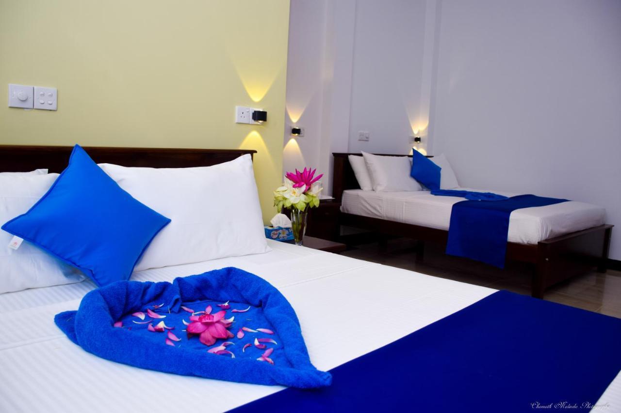 Tenasi Beach Resort Ahangama Dış mekan fotoğraf