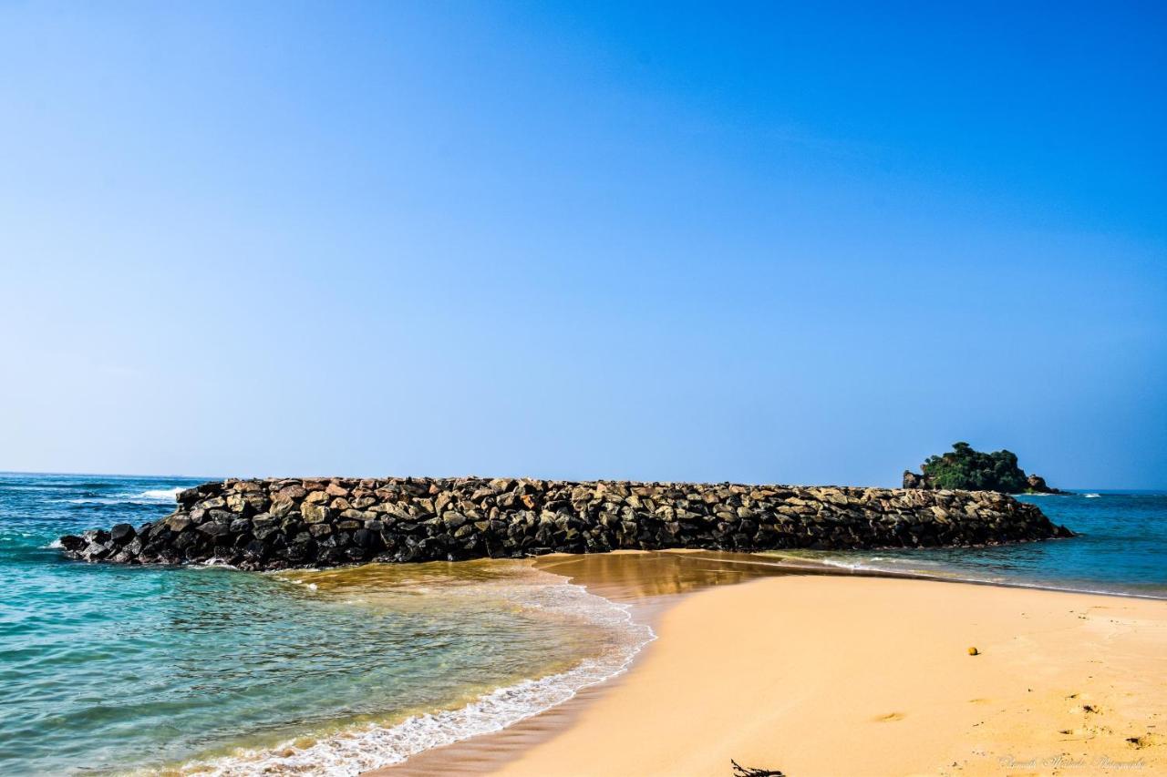 Tenasi Beach Resort Ahangama Dış mekan fotoğraf
