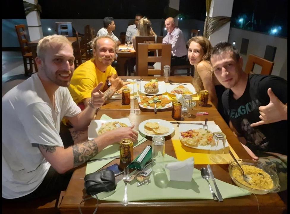 Tenasi Beach Resort Ahangama Dış mekan fotoğraf